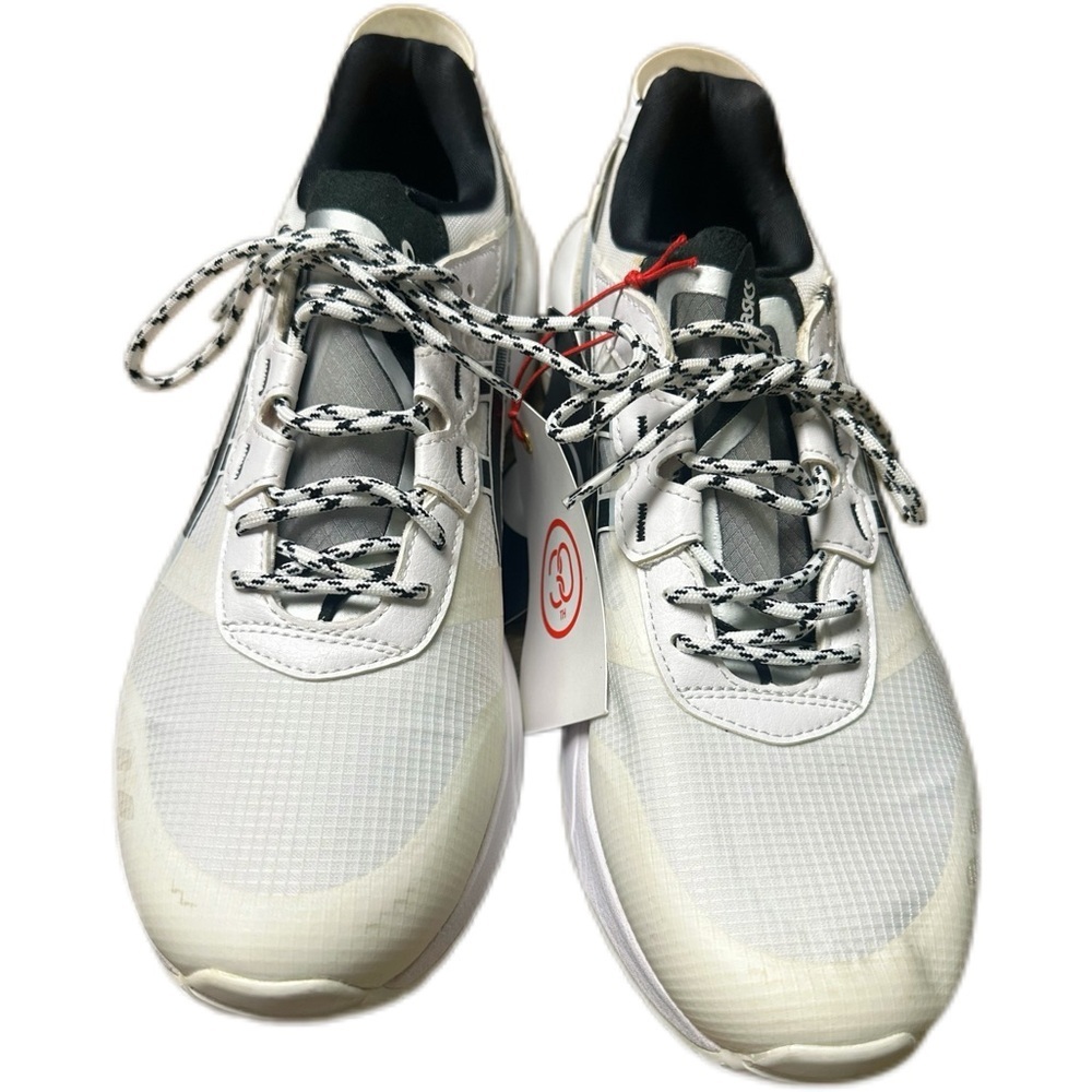 Asics White and Black Athletic Shoes with Mesh Upper